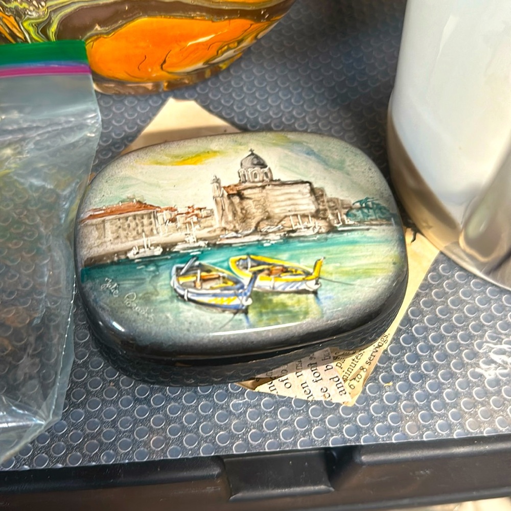 Trinket box